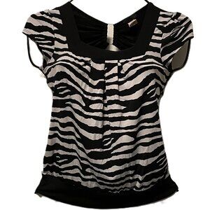 Candy Rain Black & White Zebra Print Shirt Size Small